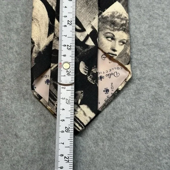 Vintage Delio Collection Old Hollywood Movie Star Novelty Tie 52x4in NOTE - Picture 6 of 7